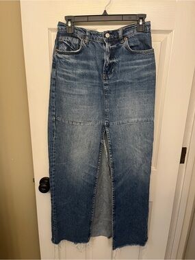 Reformation High Waist Frayed Blue Denim Maxi Skirt with Front Slit size 25